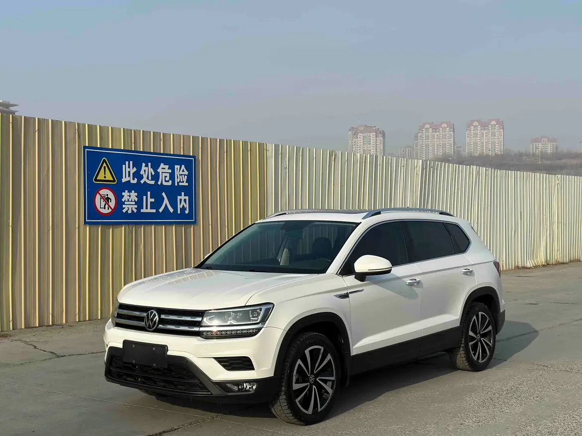 Volkswagen Tharu  из Китая