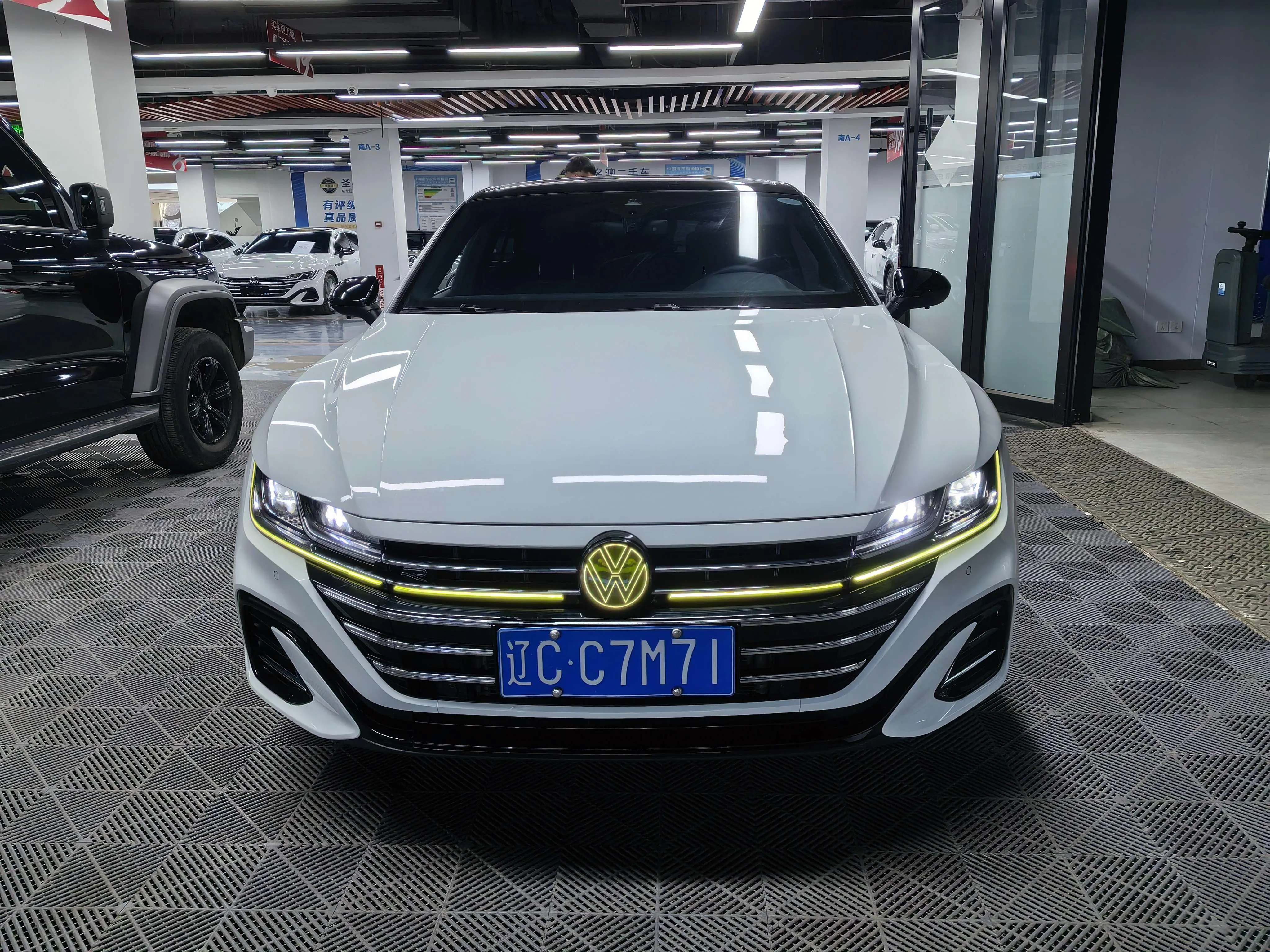Volkswagen Arteon (CC)  из Китая