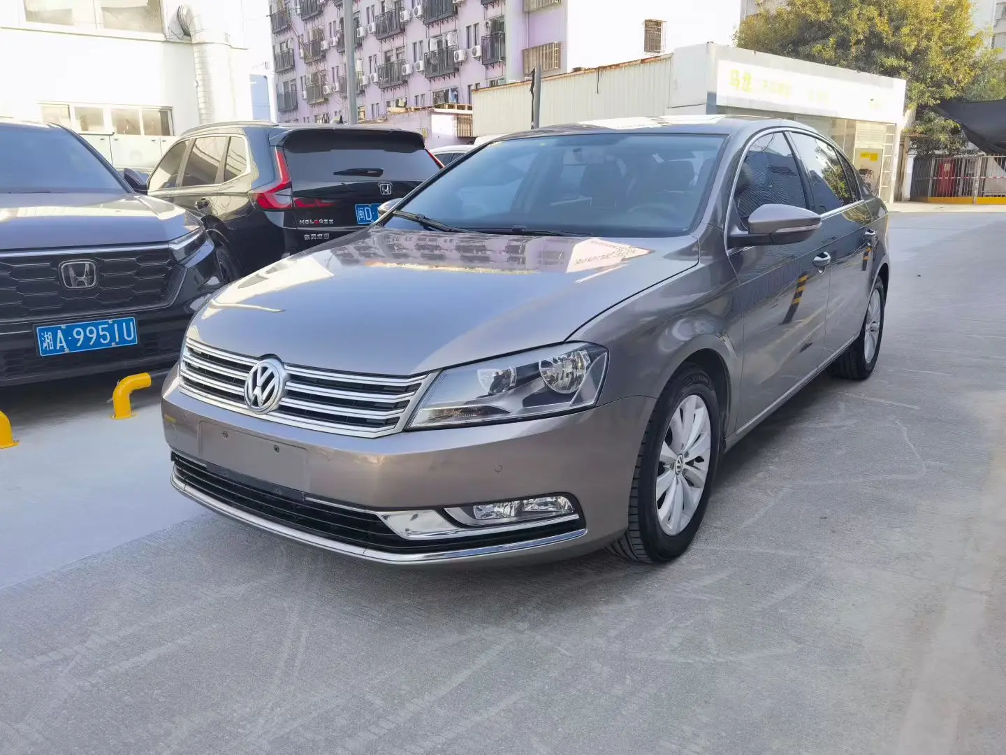 Volkswagen Magotan  из Китая