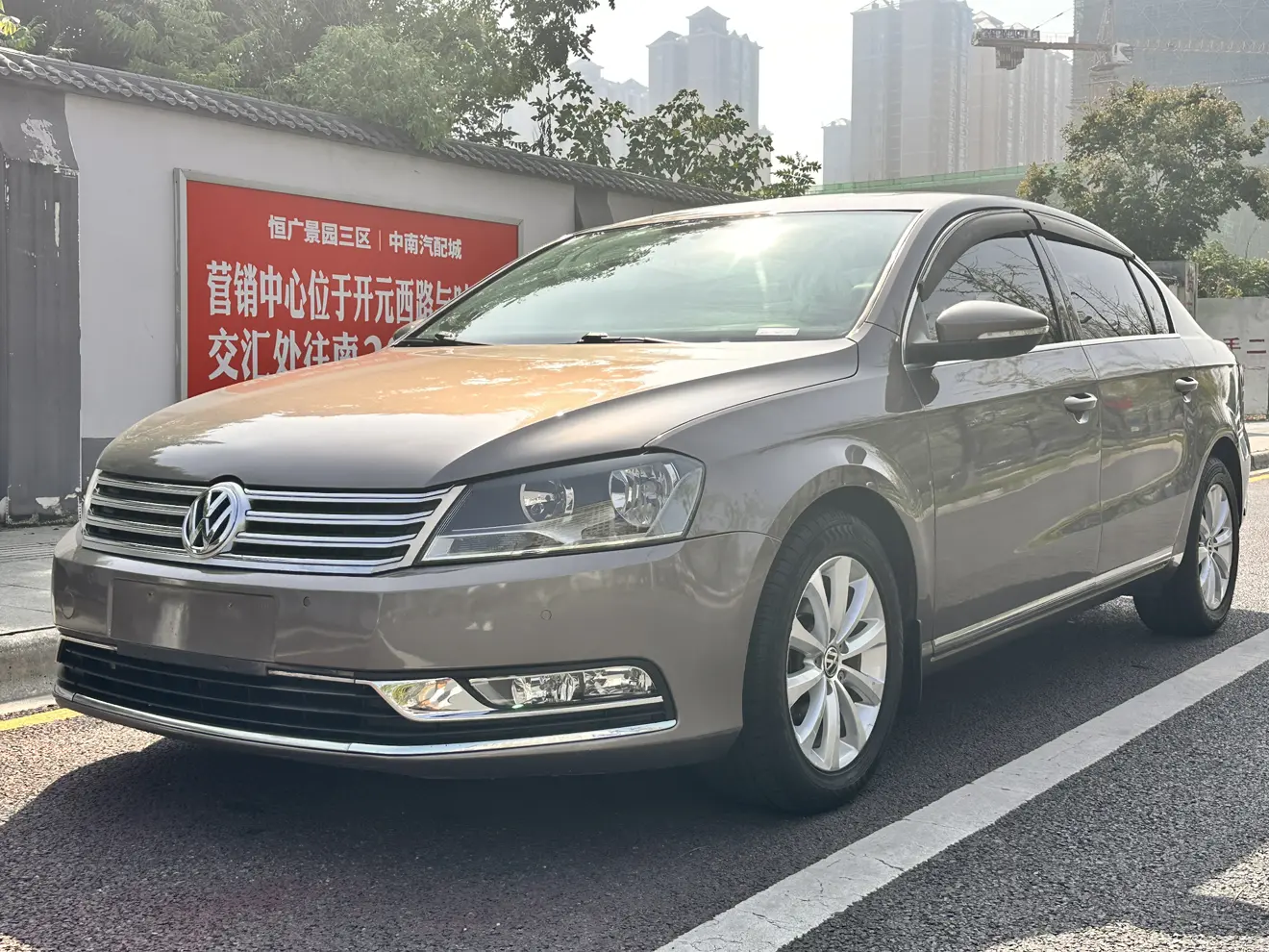 Volkswagen Magotan  из Китая