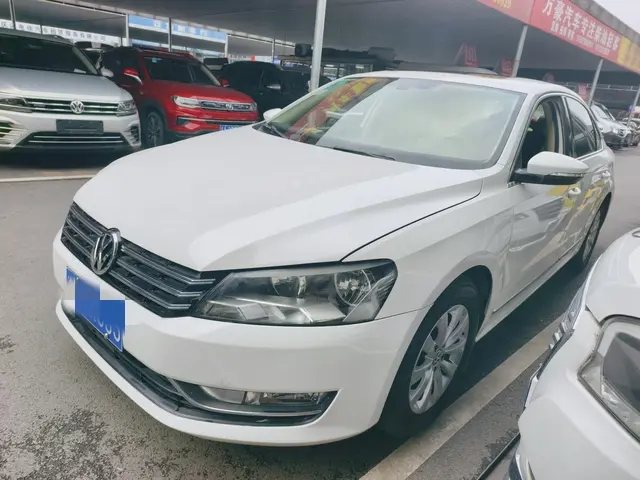 Volkswagen Passat  из Китая