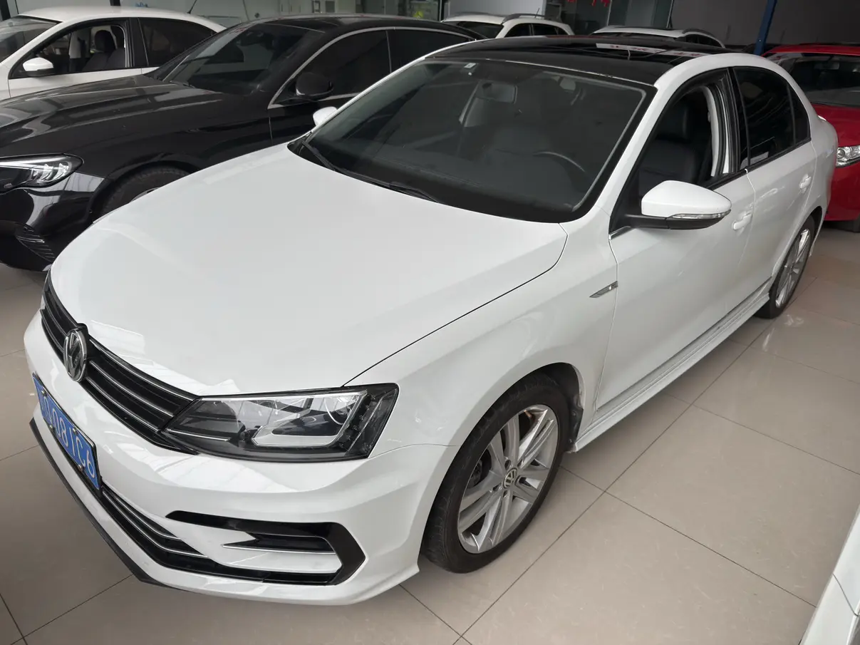 Volkswagen Sagitar  из Китая