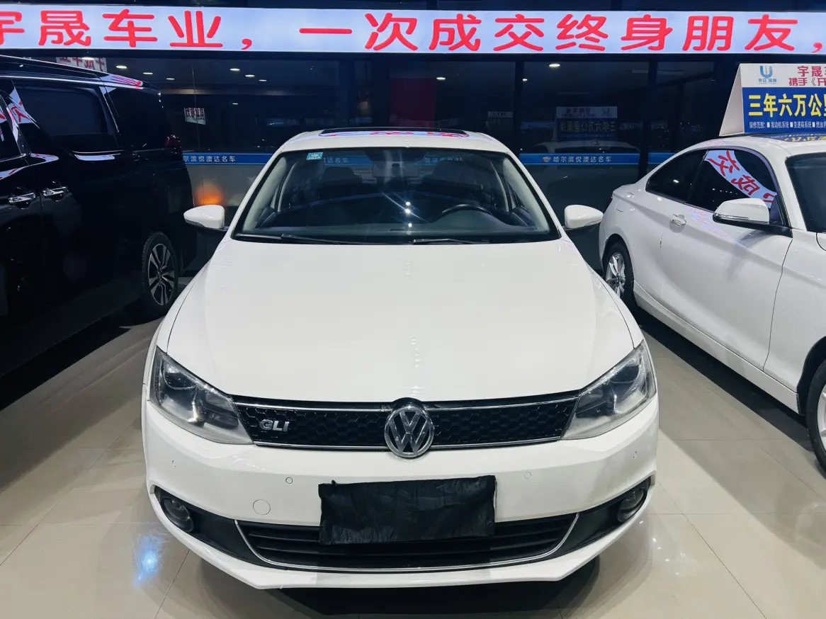 Volkswagen Sagitar  из Китая