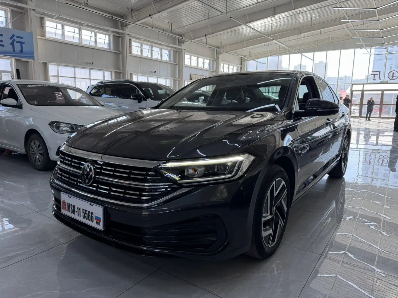 Volkswagen Sagitar  из Китая