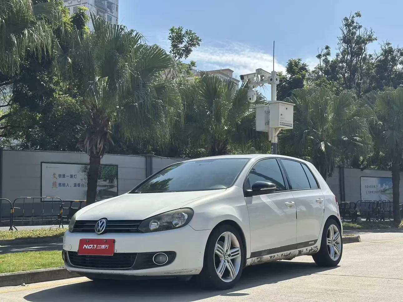 Volkswagen Golf  из Китая