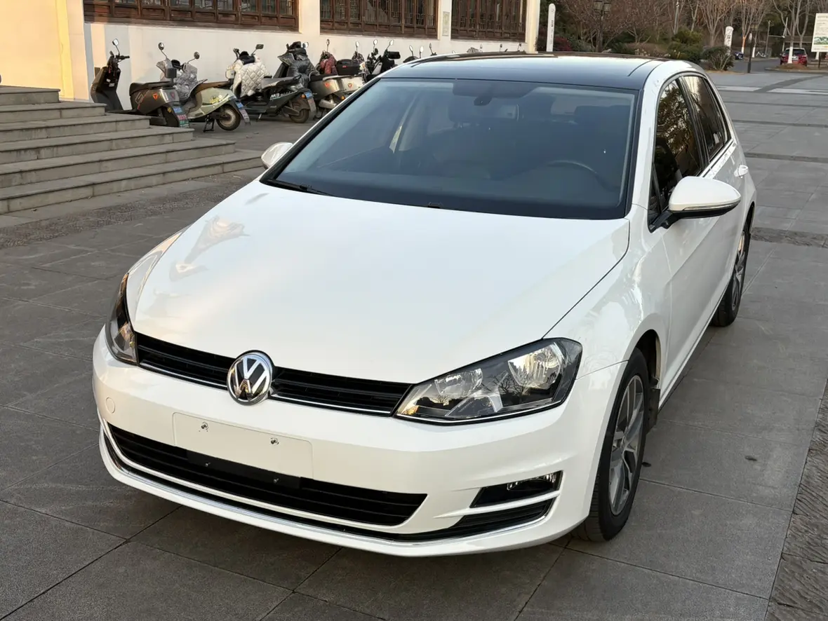 Volkswagen Golf  из Китая