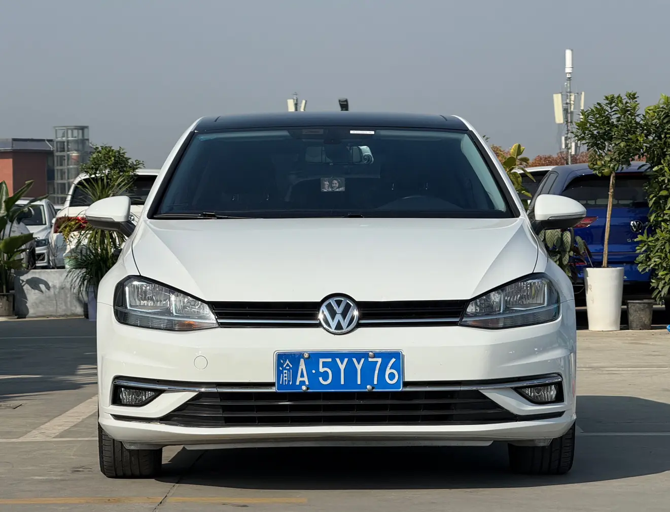 Volkswagen Golf  из Китая