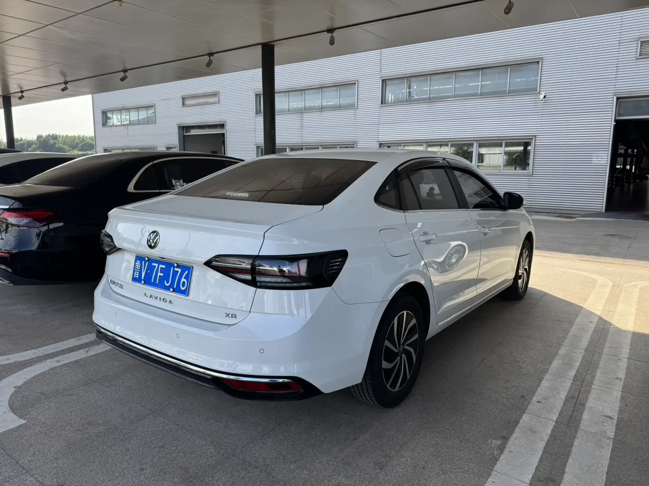 Volkswagen Lavida  из Китая