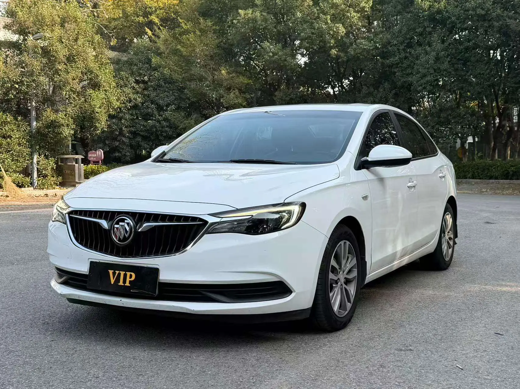 Buick Yinglang  из Китая