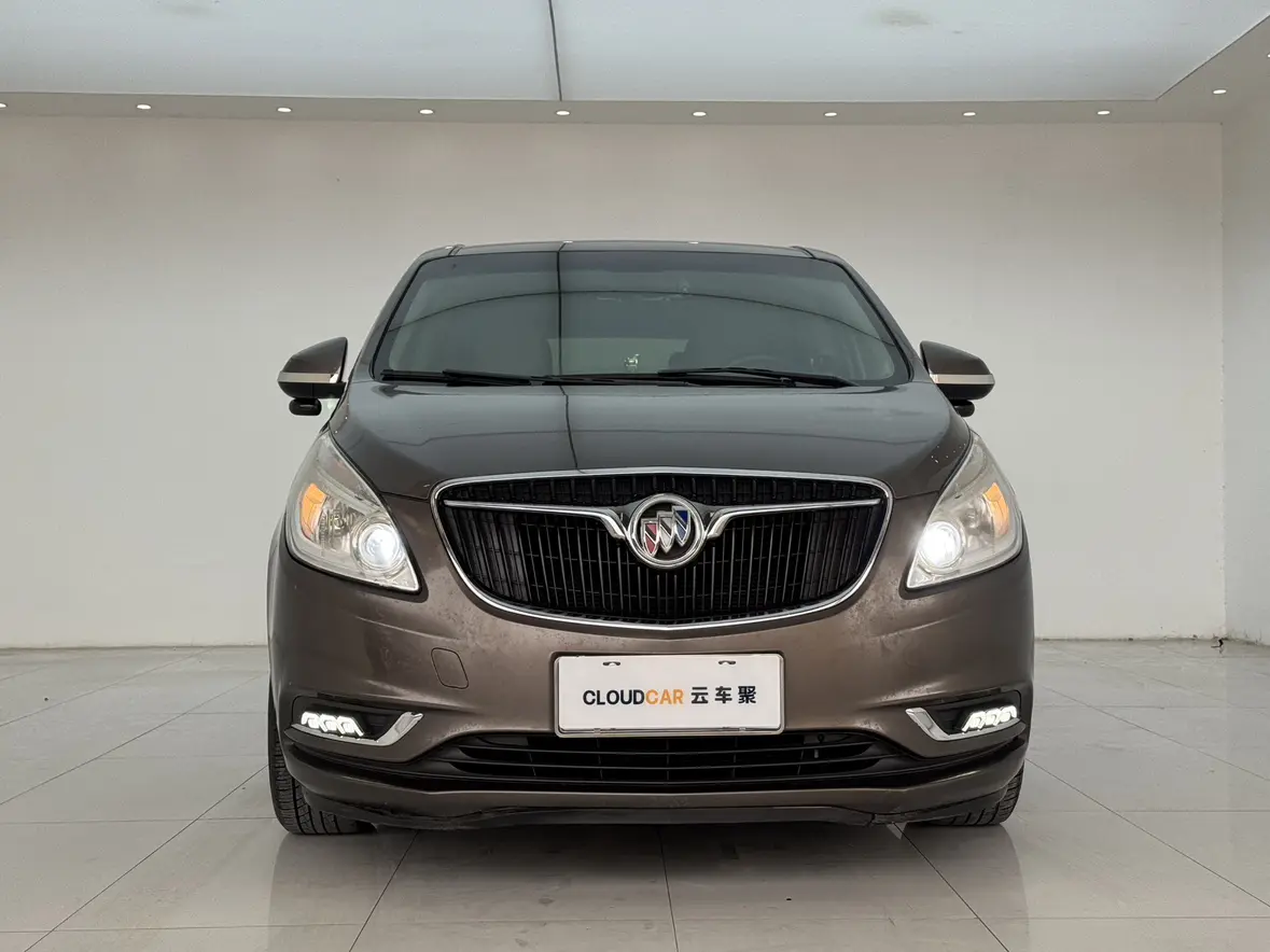 Buick GL8  из Китая