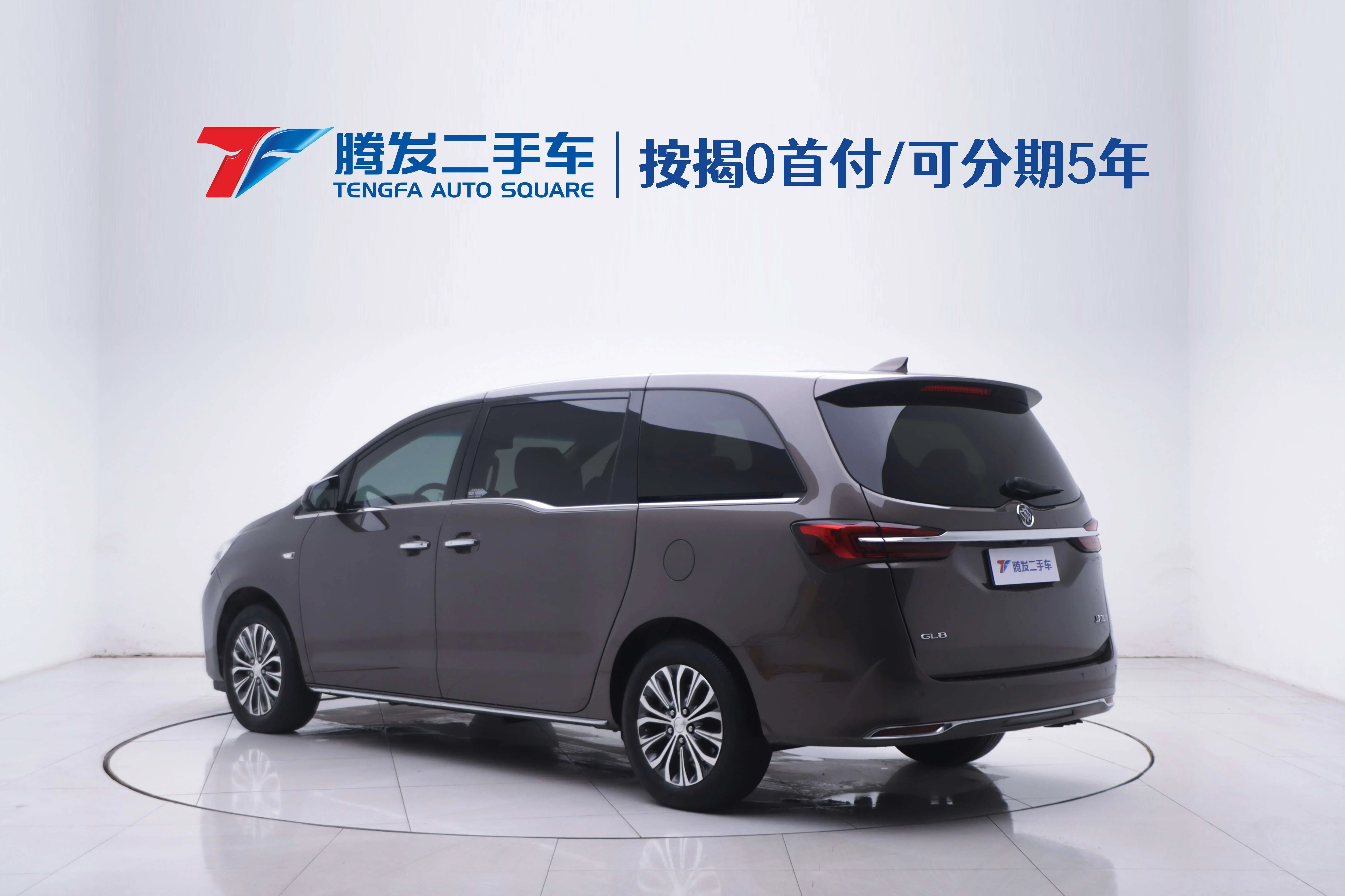 Buick GL8  из Китая