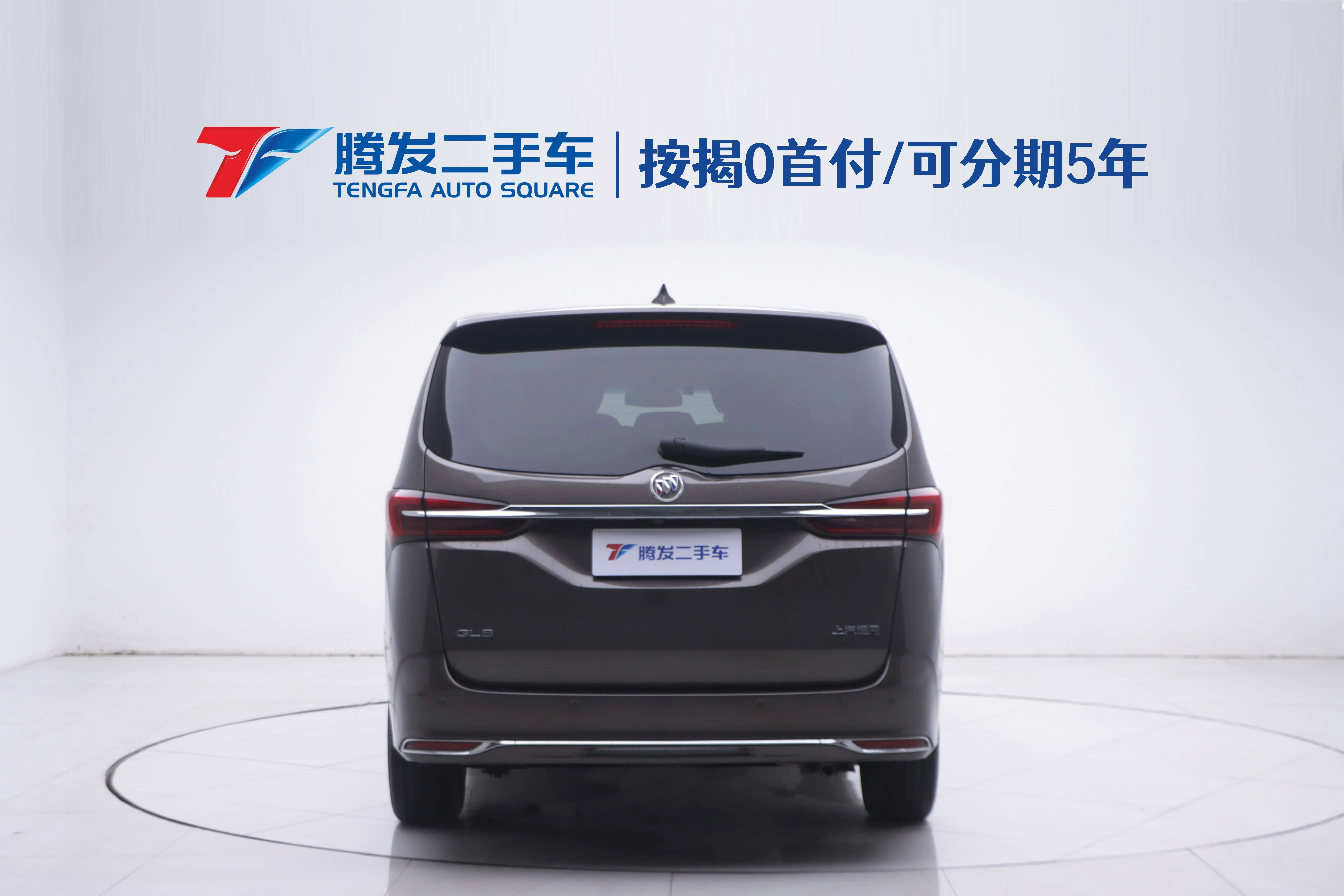 Buick GL8  из Китая