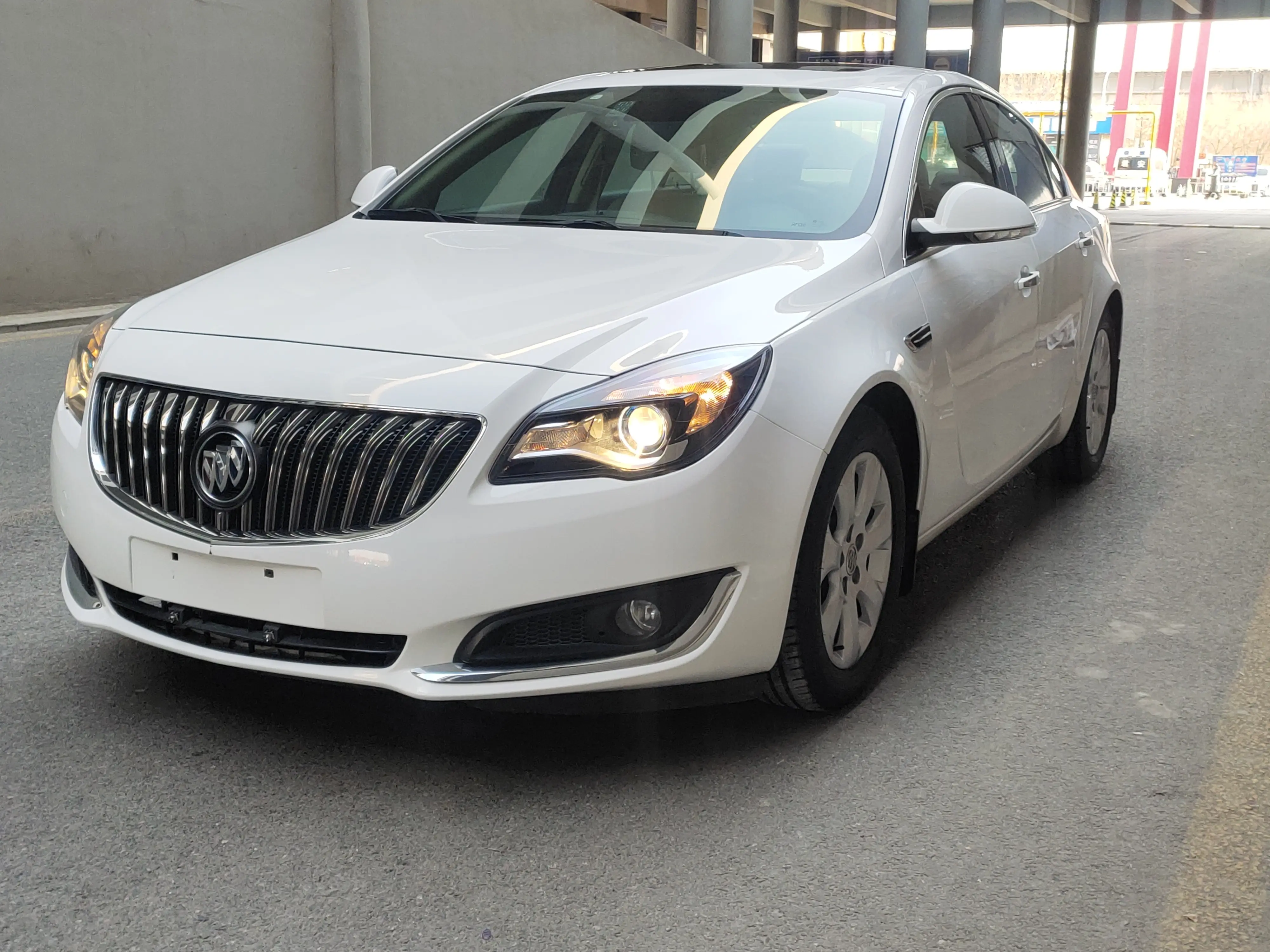 Buick Majesty  из Китая