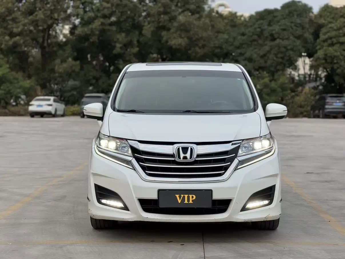 Honda Elysion (Alison)  из Китая