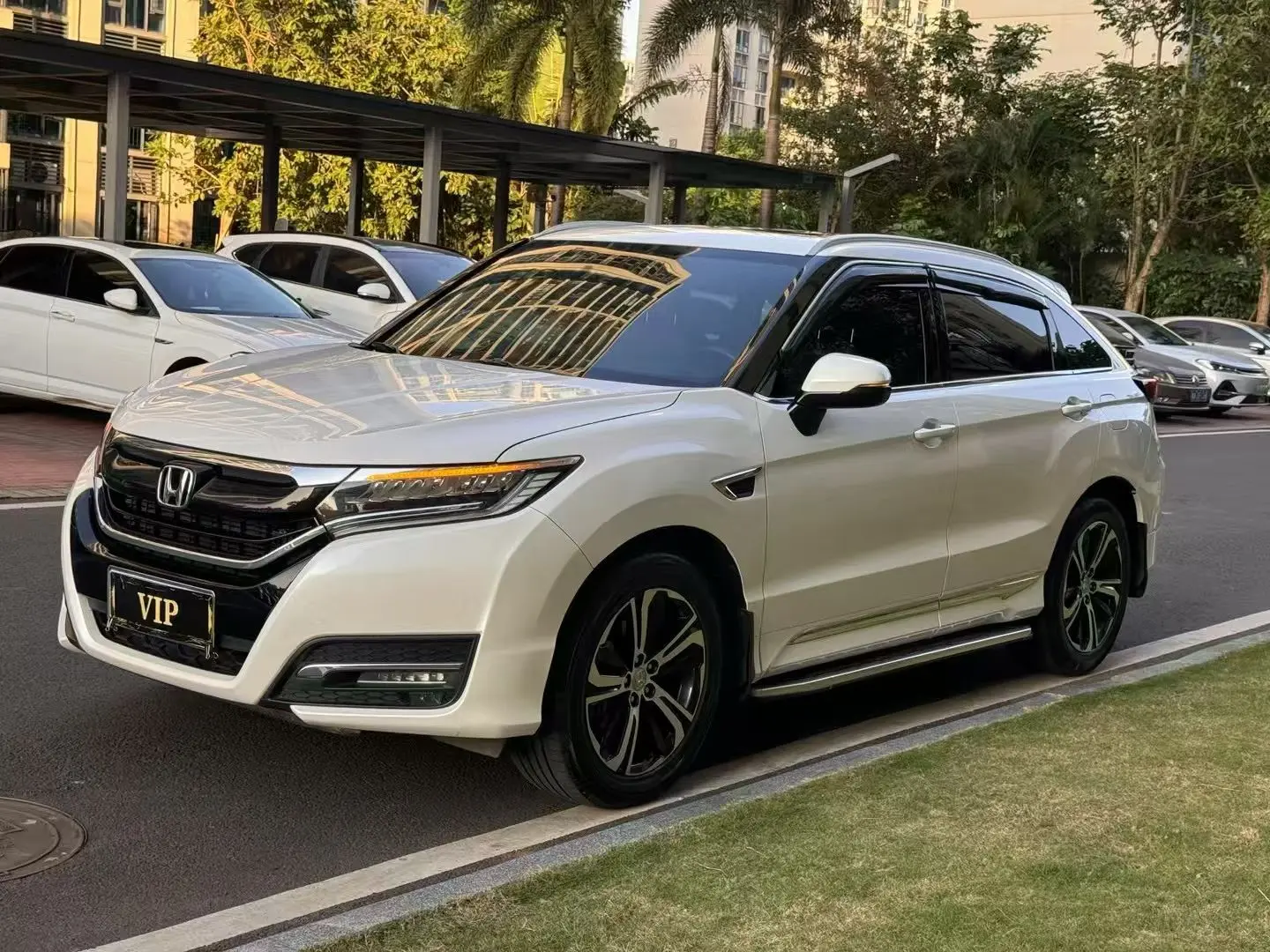 Honda UR-V  из Китая