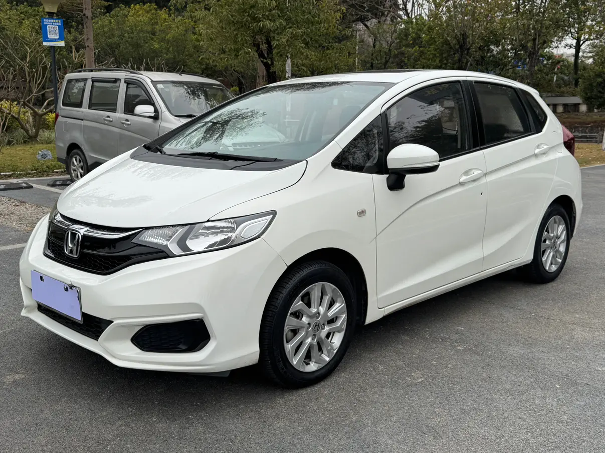 Honda Fit  из Китая