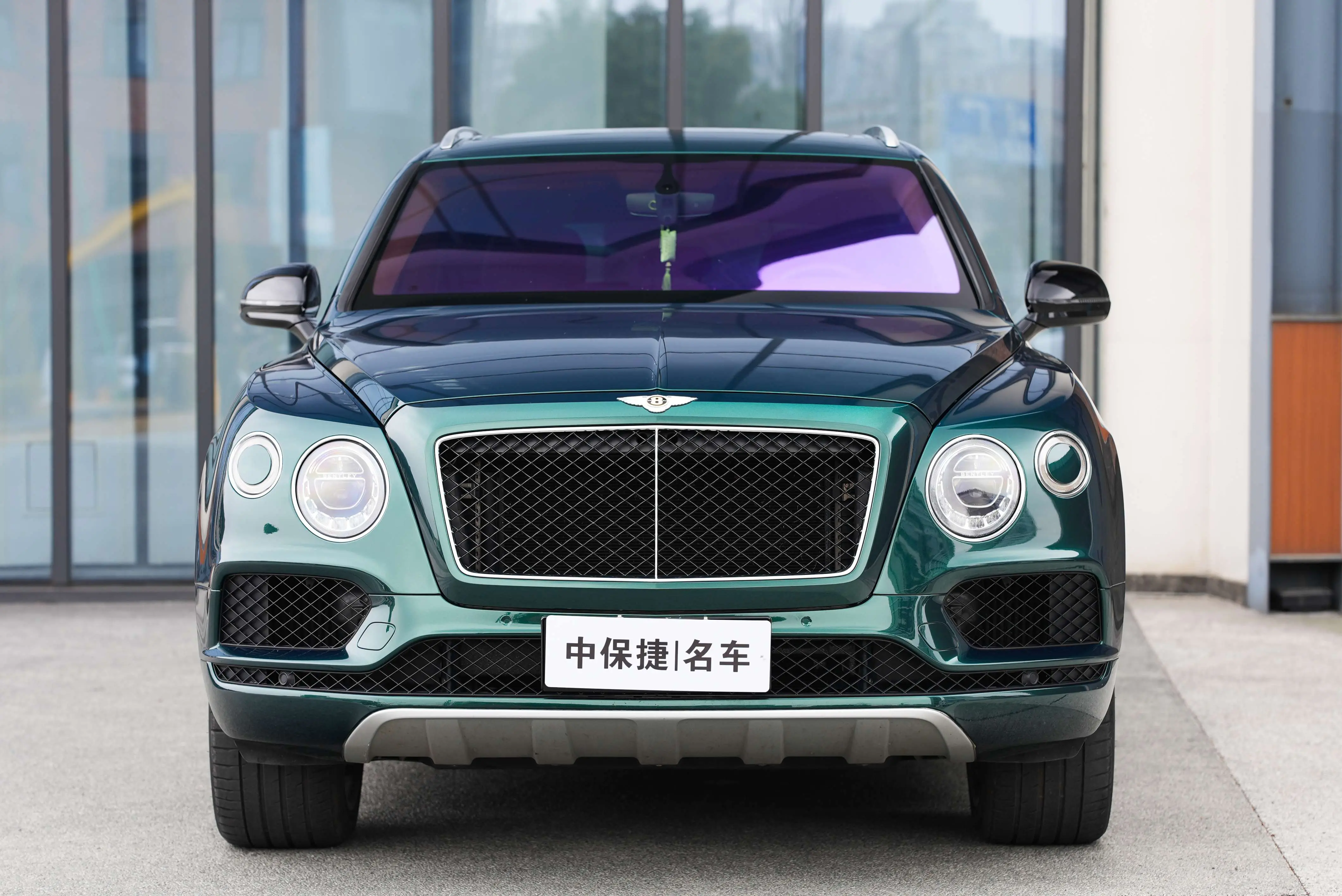 Bentley Bentayga  из Китая