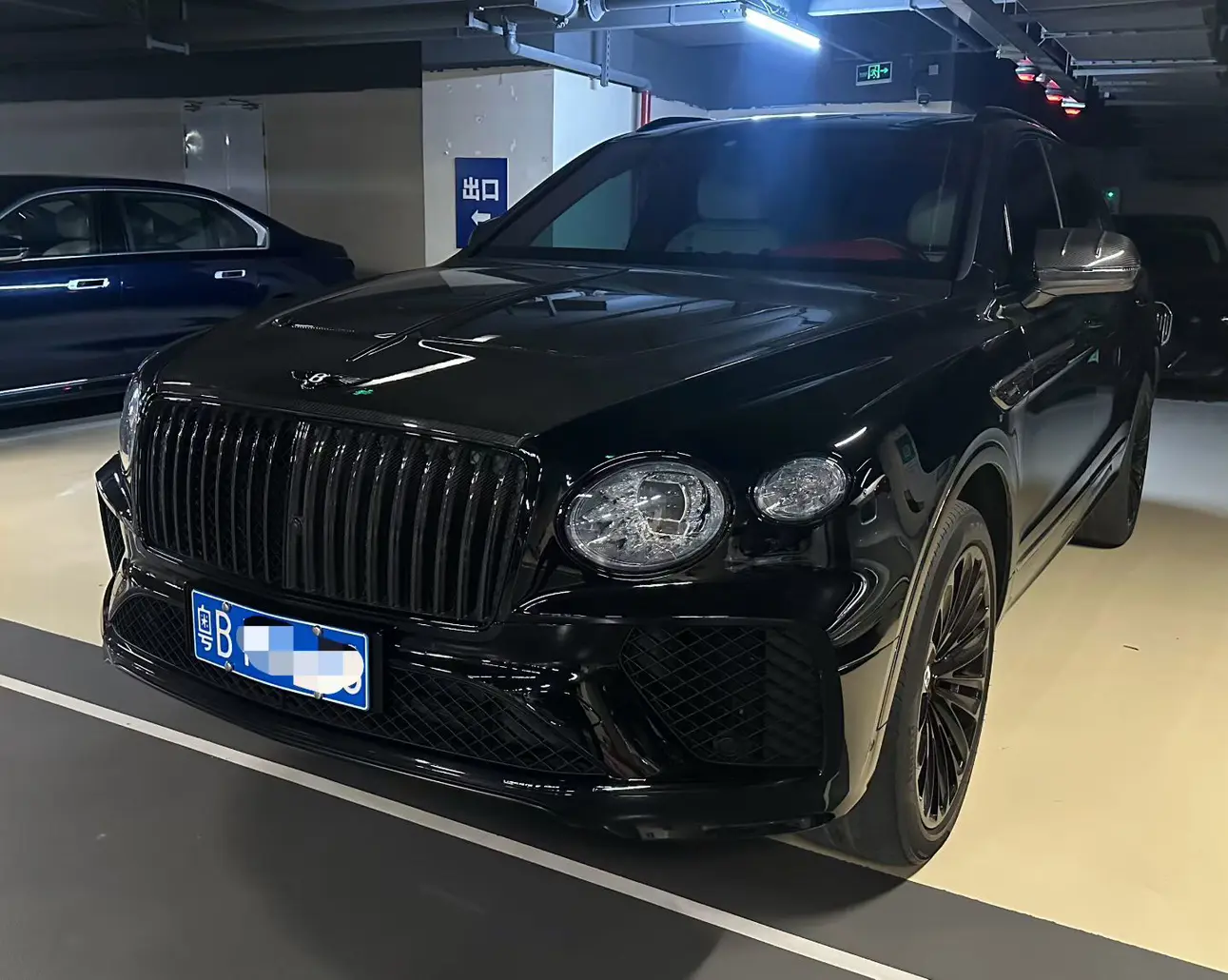 Bentley Bentayga  из Китая