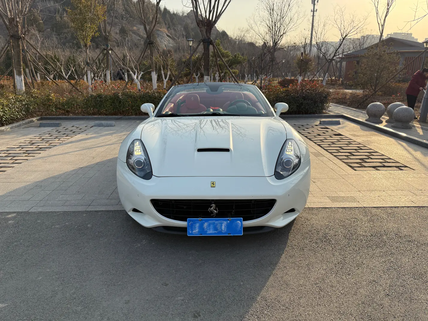 Ferrari California T  из Китая