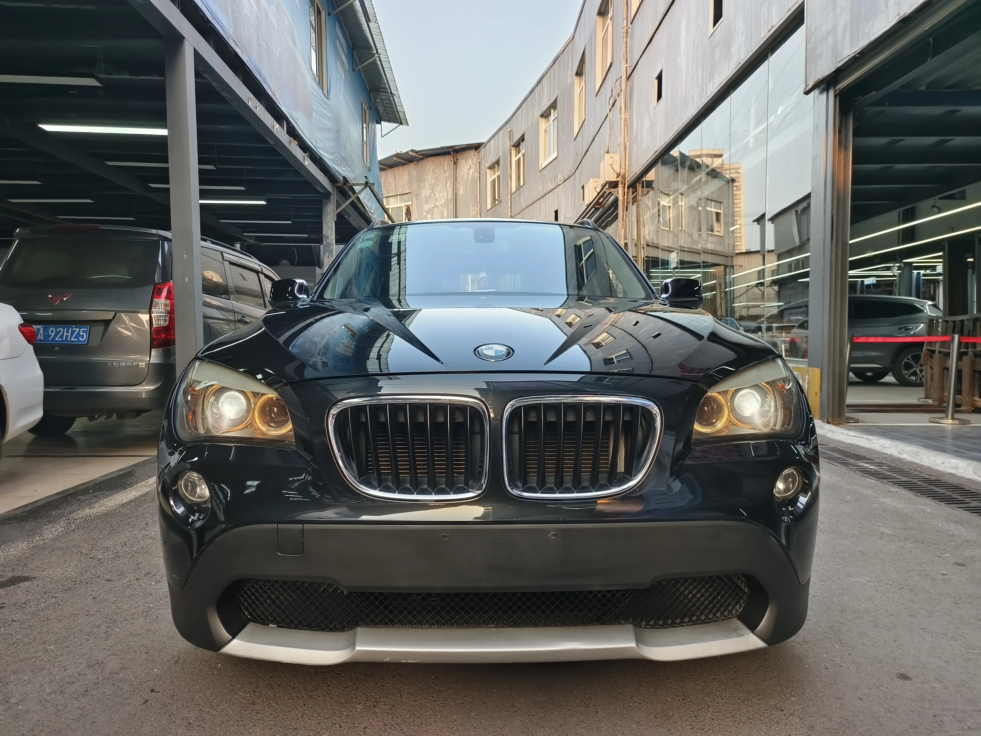 BMW X1  из Китая