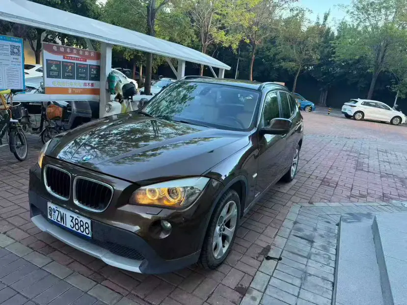 BMW X1  из Китая