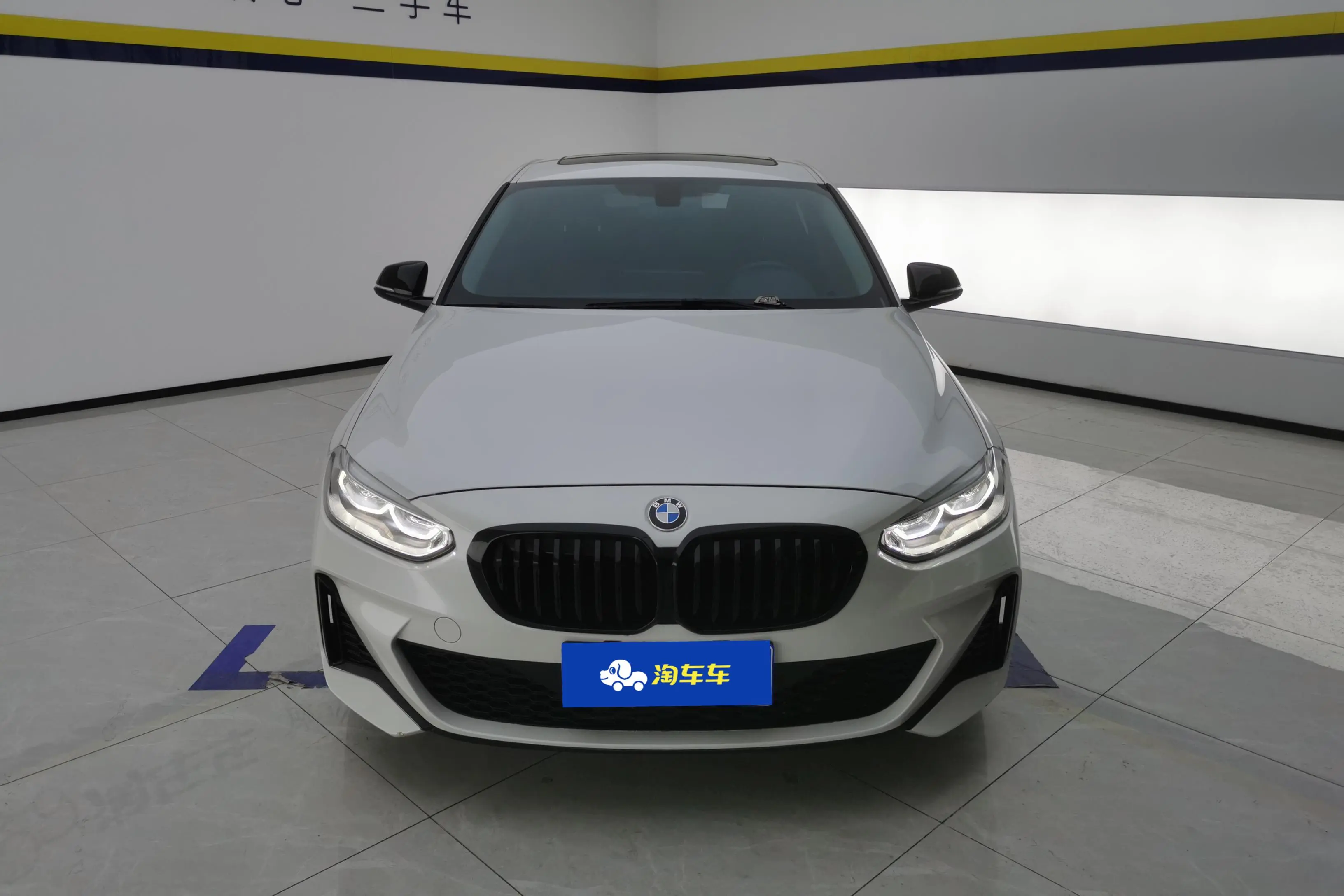 BMW 1 Series  из Китая