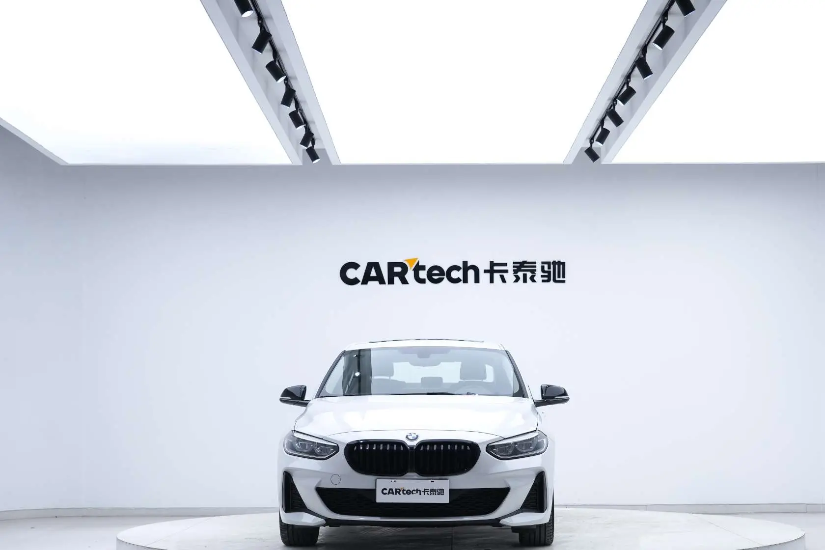 BMW 1 Series  из Китая