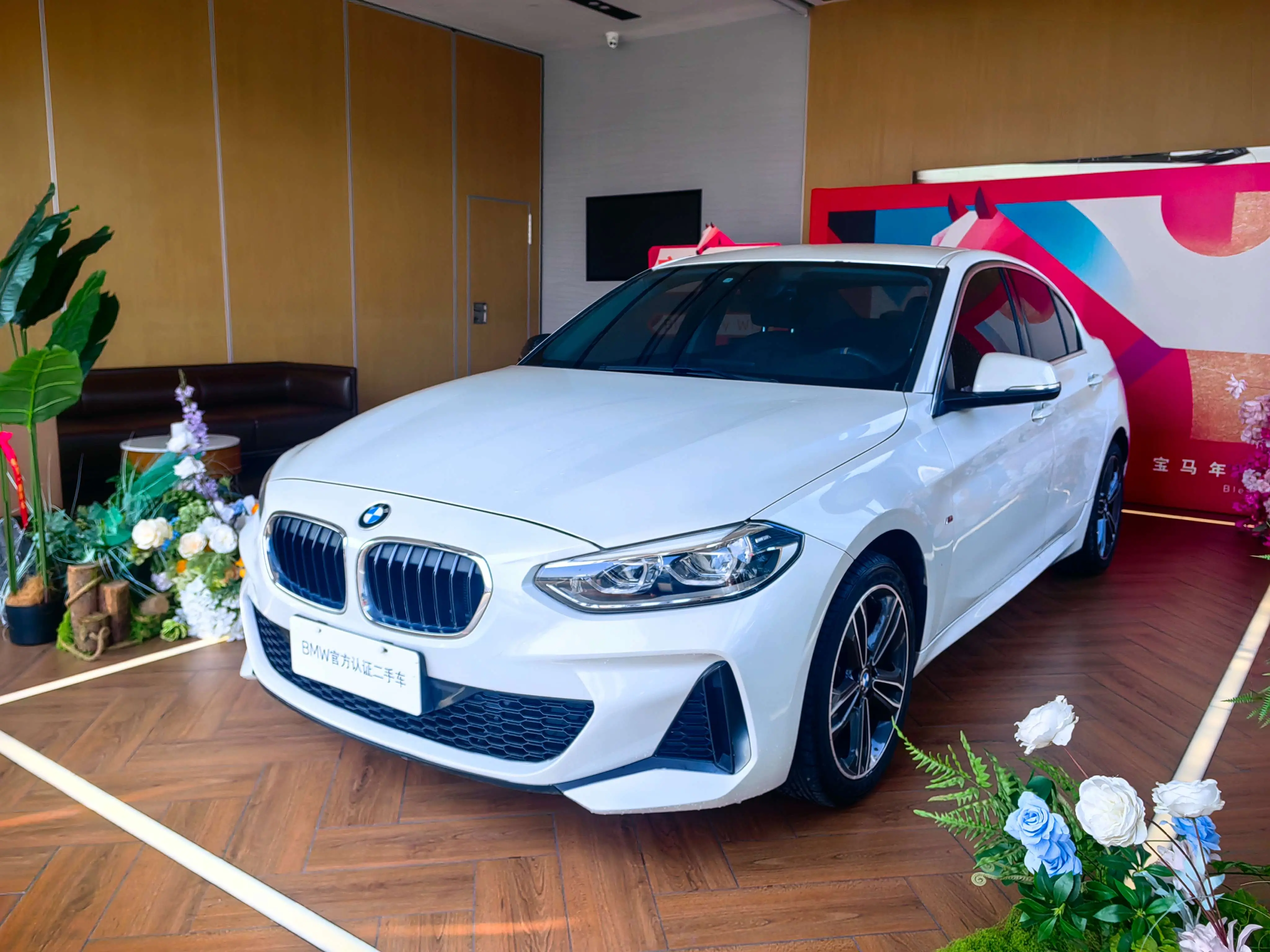BMW 1 Series  из Китая