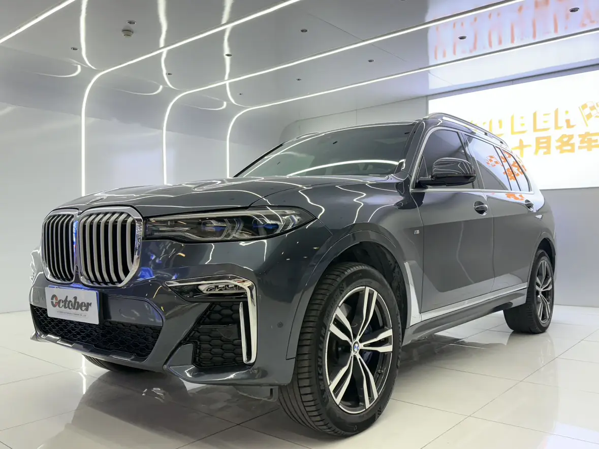 BMW X7  из Китая