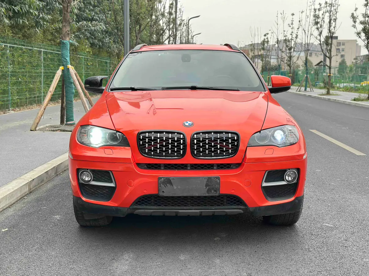 BMW X6  из Китая