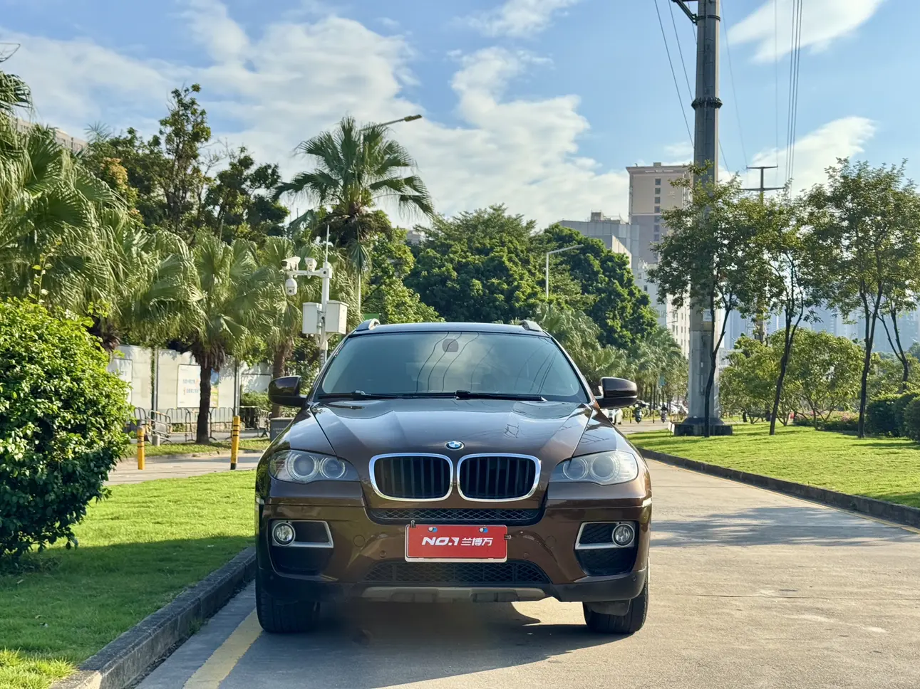 BMW X6  из Китая