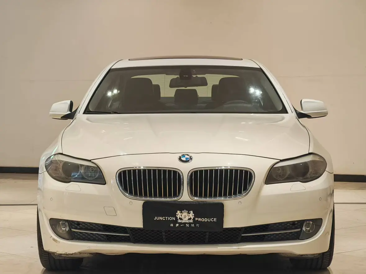 BMW 5 Series  из Китая