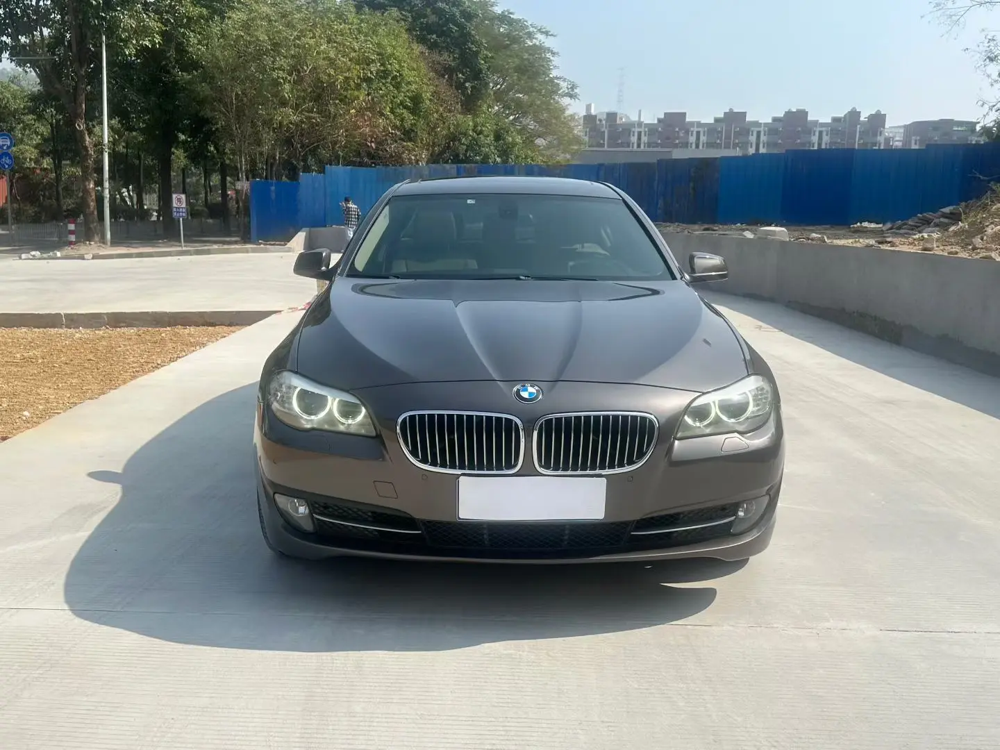 BMW 5 Series  из Китая