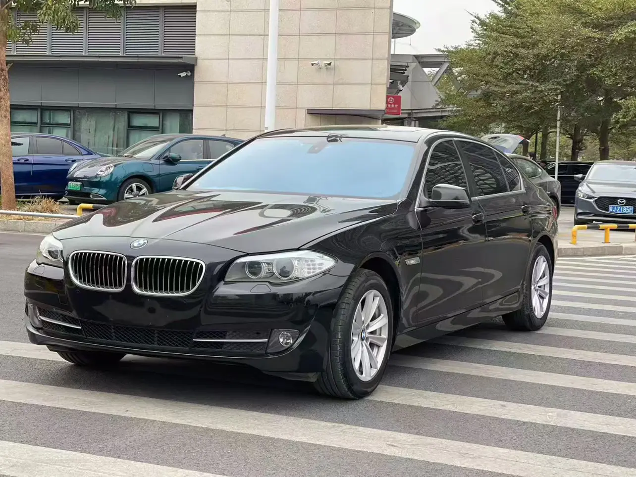 BMW 5 Series  из Китая