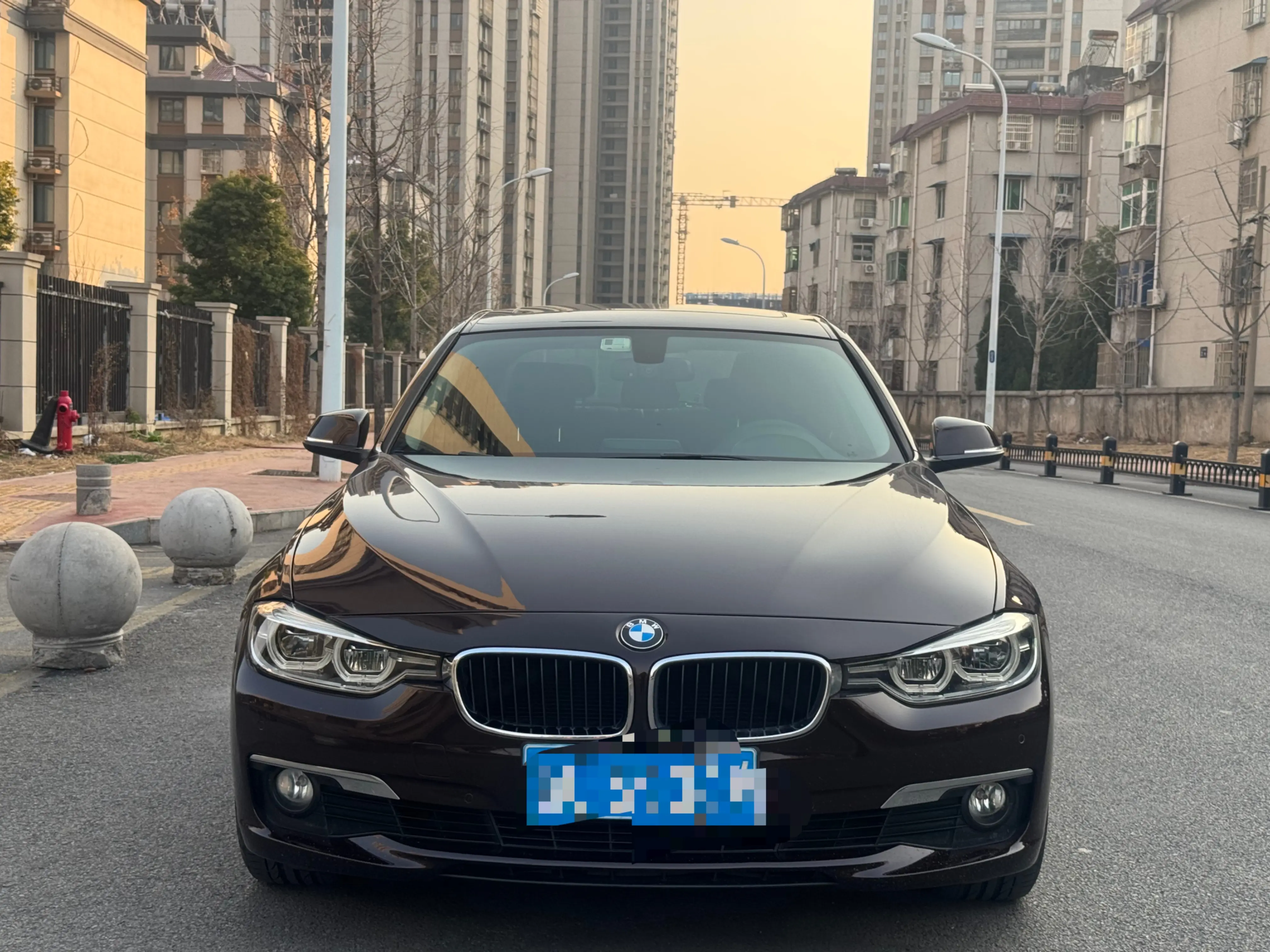 BMW 3 Series  из Китая