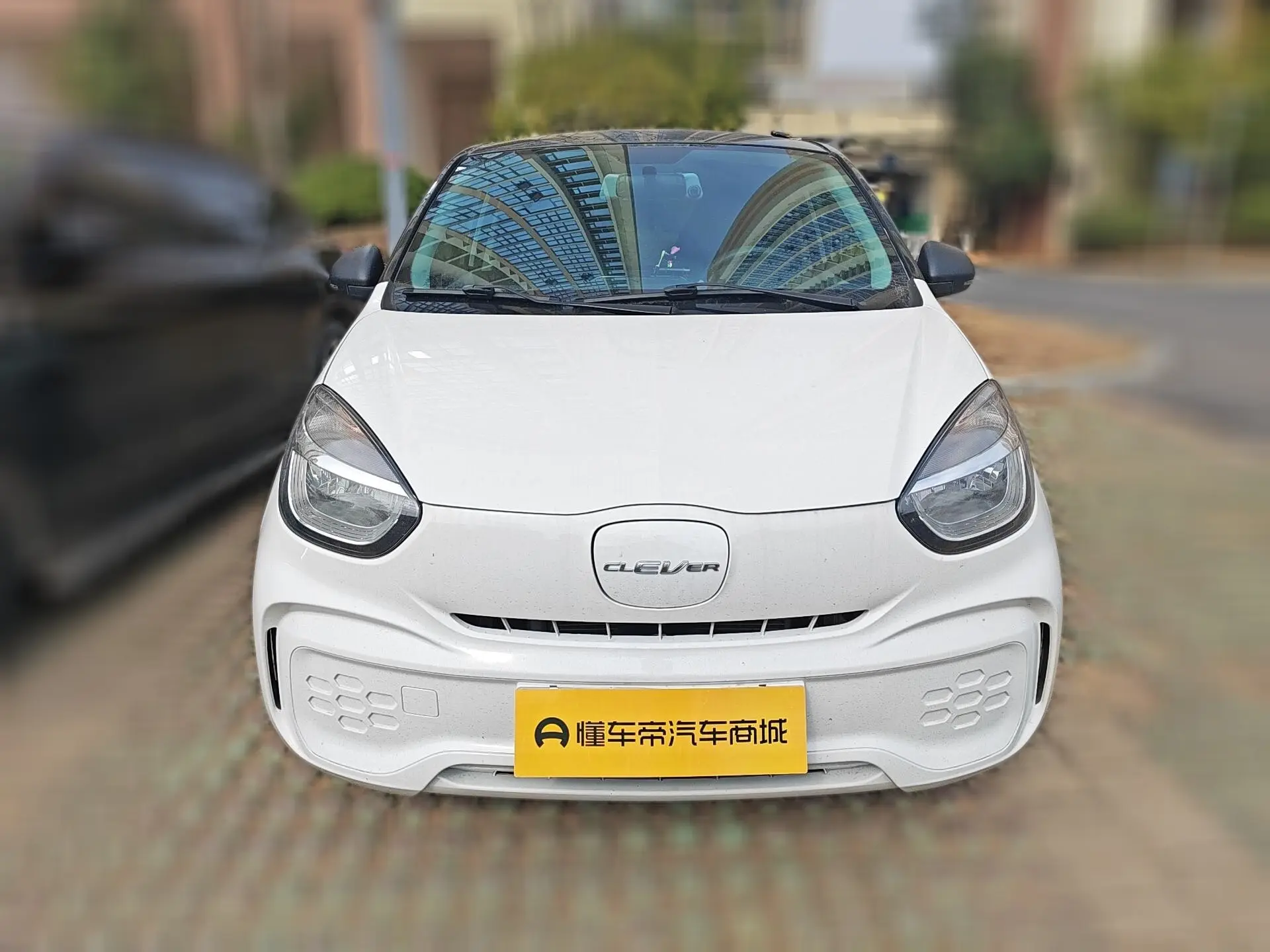 Roewe CLEVER  из Китая