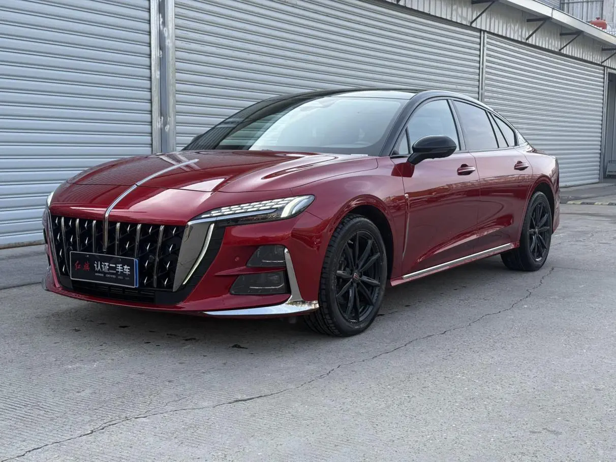 Hongqi H6  из Китая