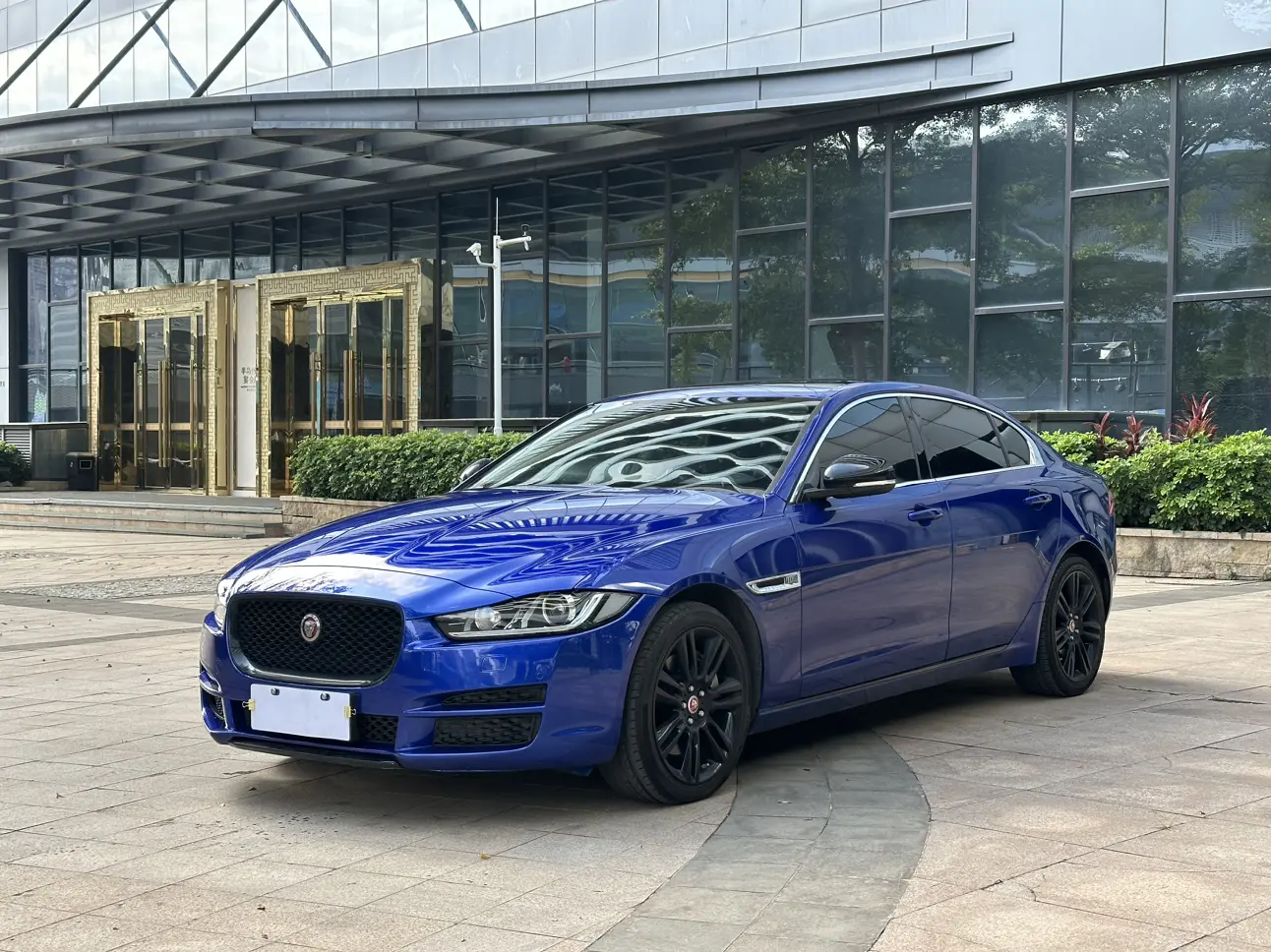 Jaguar XEL  из Китая