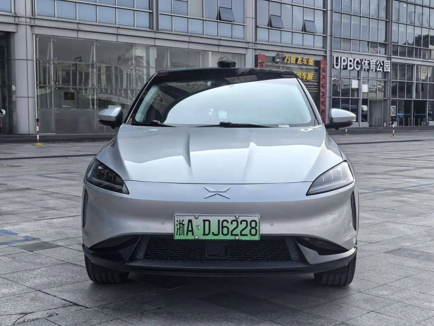 Xpeng G3  из Китая