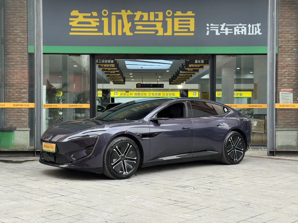 AVATR 12  из Китая