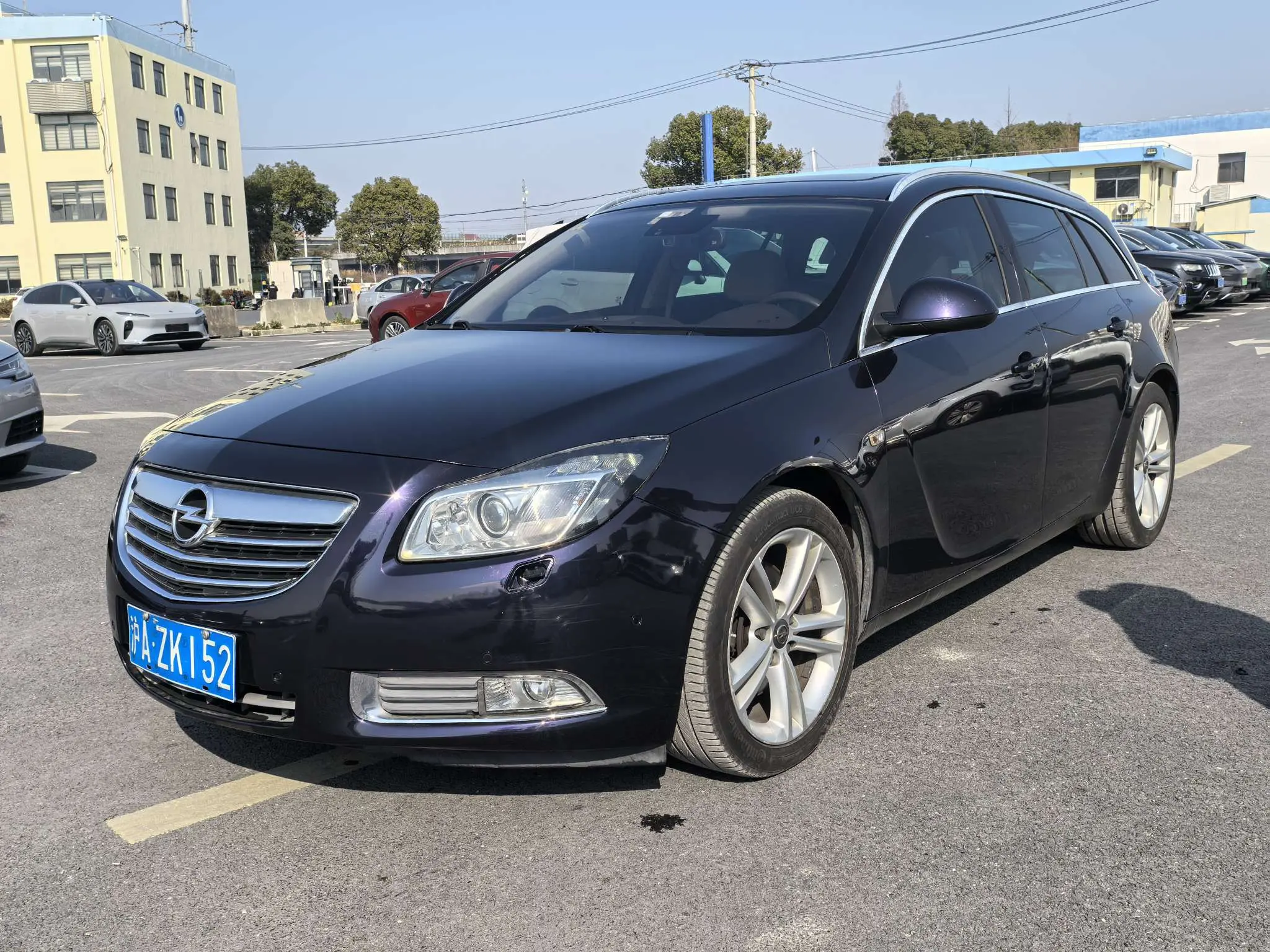 Opel Yingsuya  из Китая