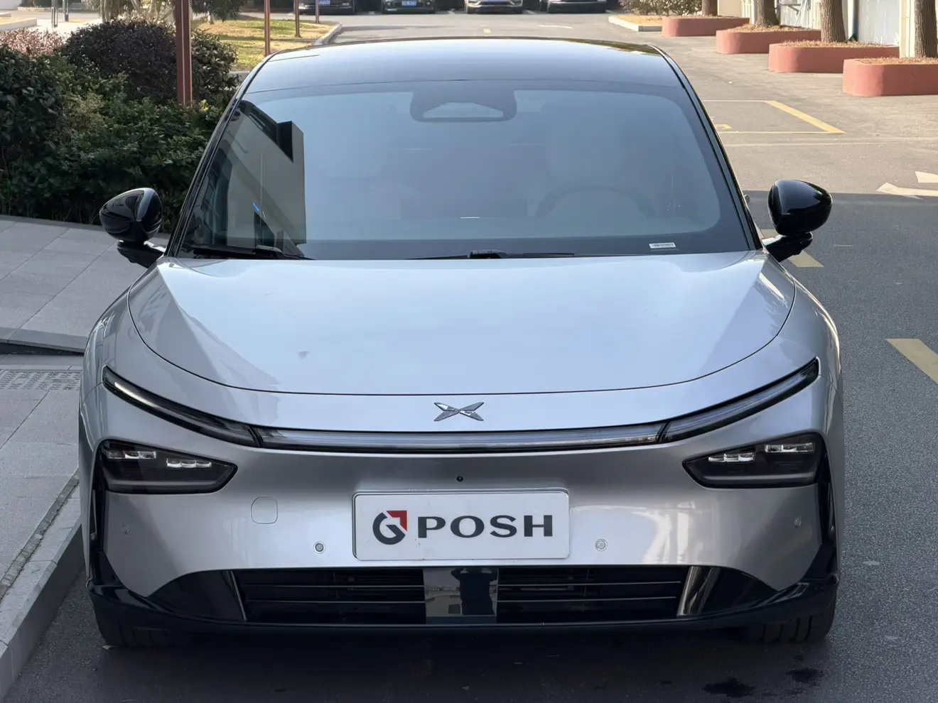 Xpeng P7+  из Китая