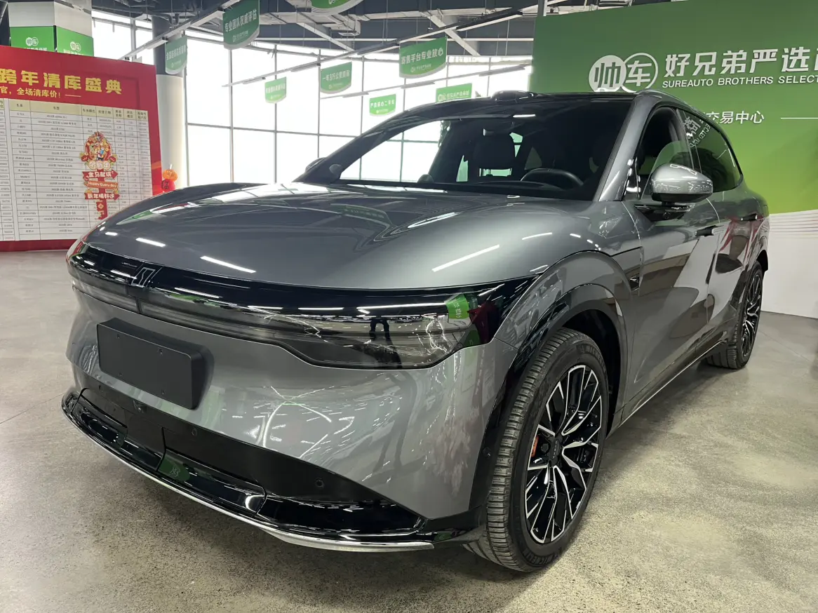 ZEEKR 7X  из Китая