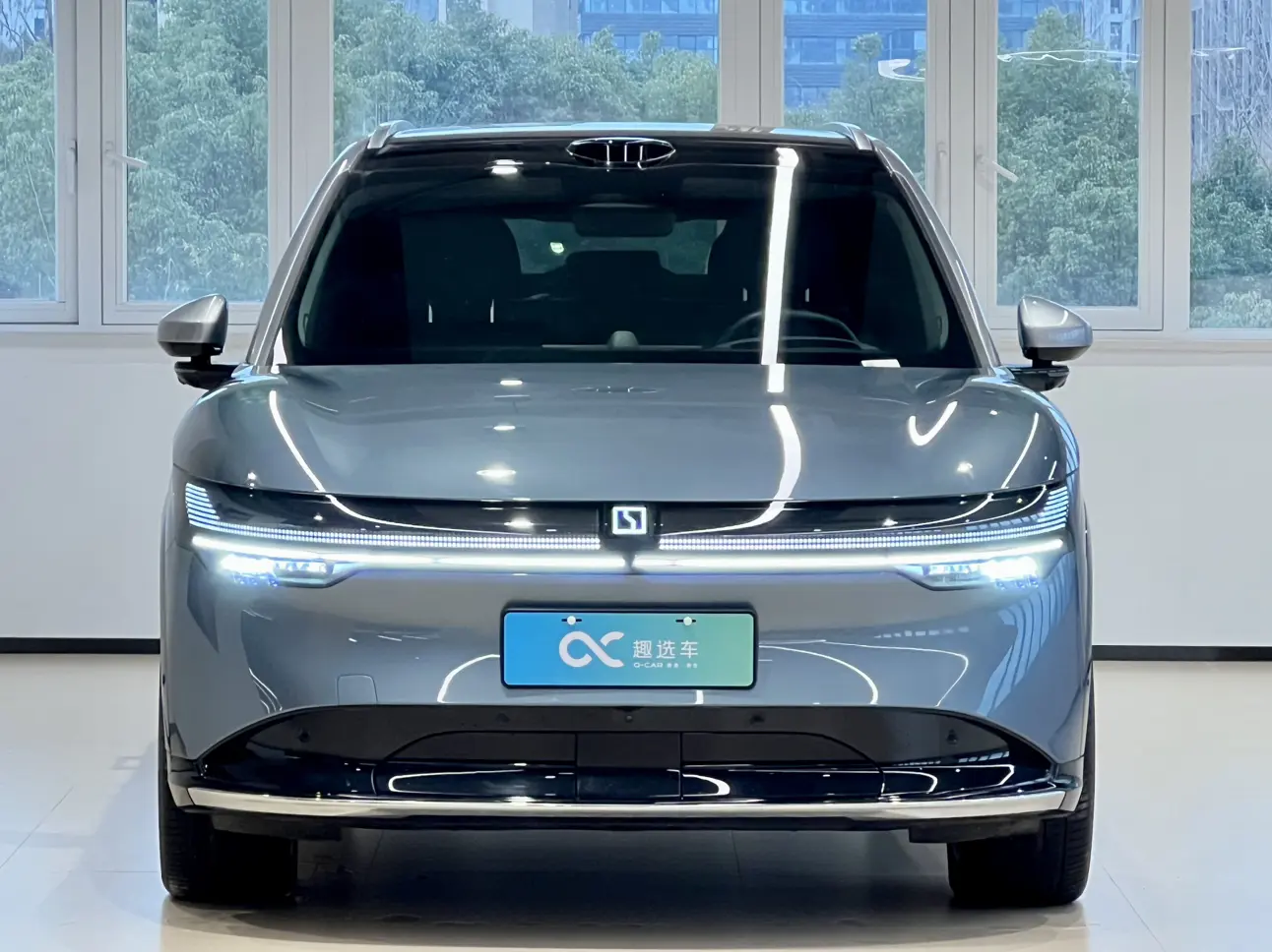 ZEEKR 7X  из Китая