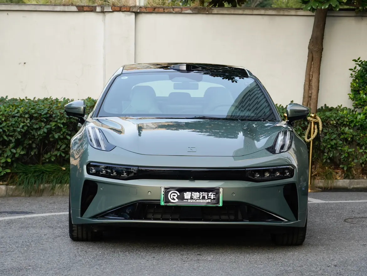 ZEEKR 001  из Китая