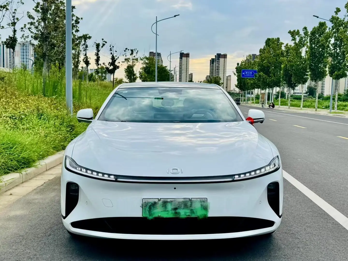 Changan Qiyuan A07  из Китая