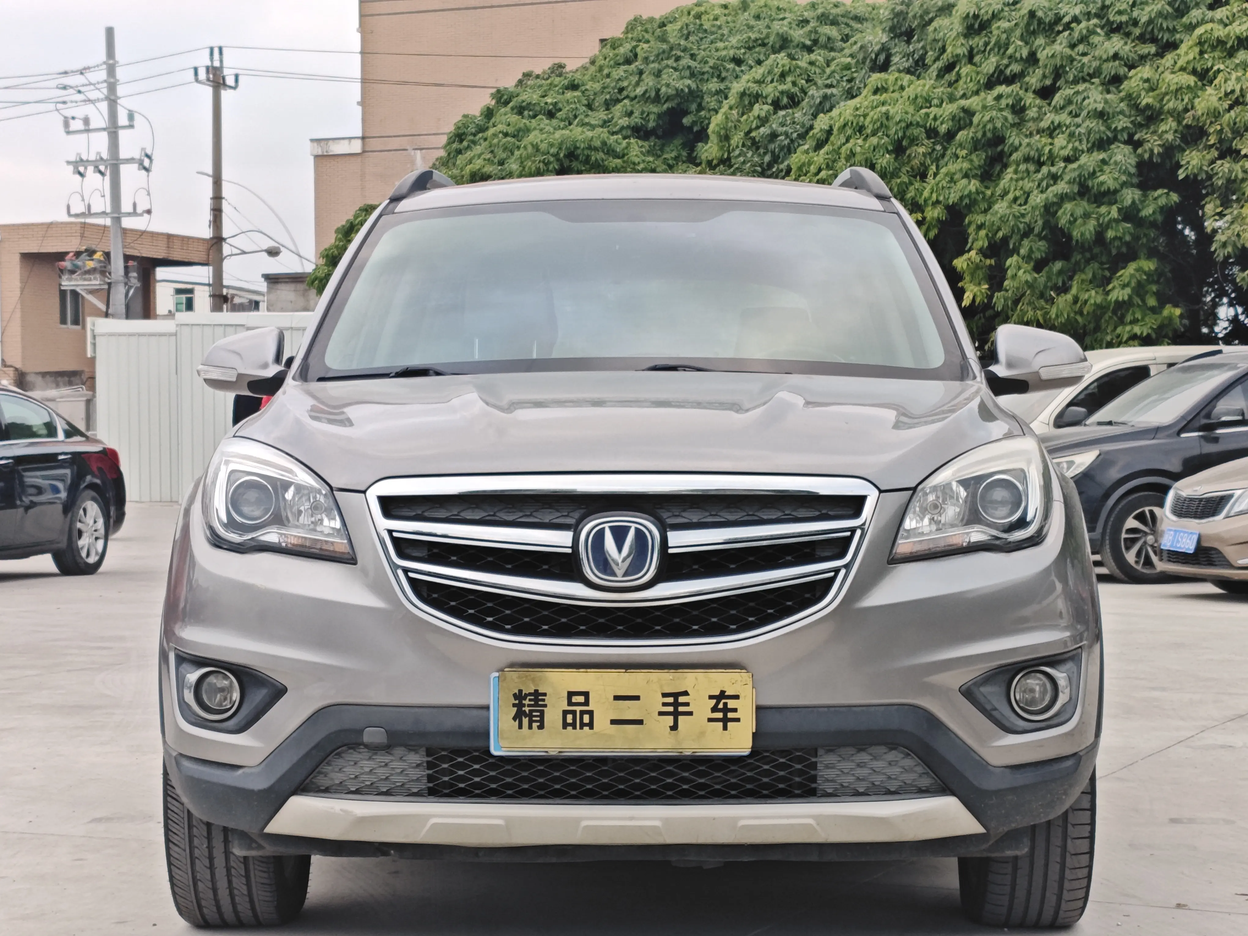 Changan CS35  из Китая