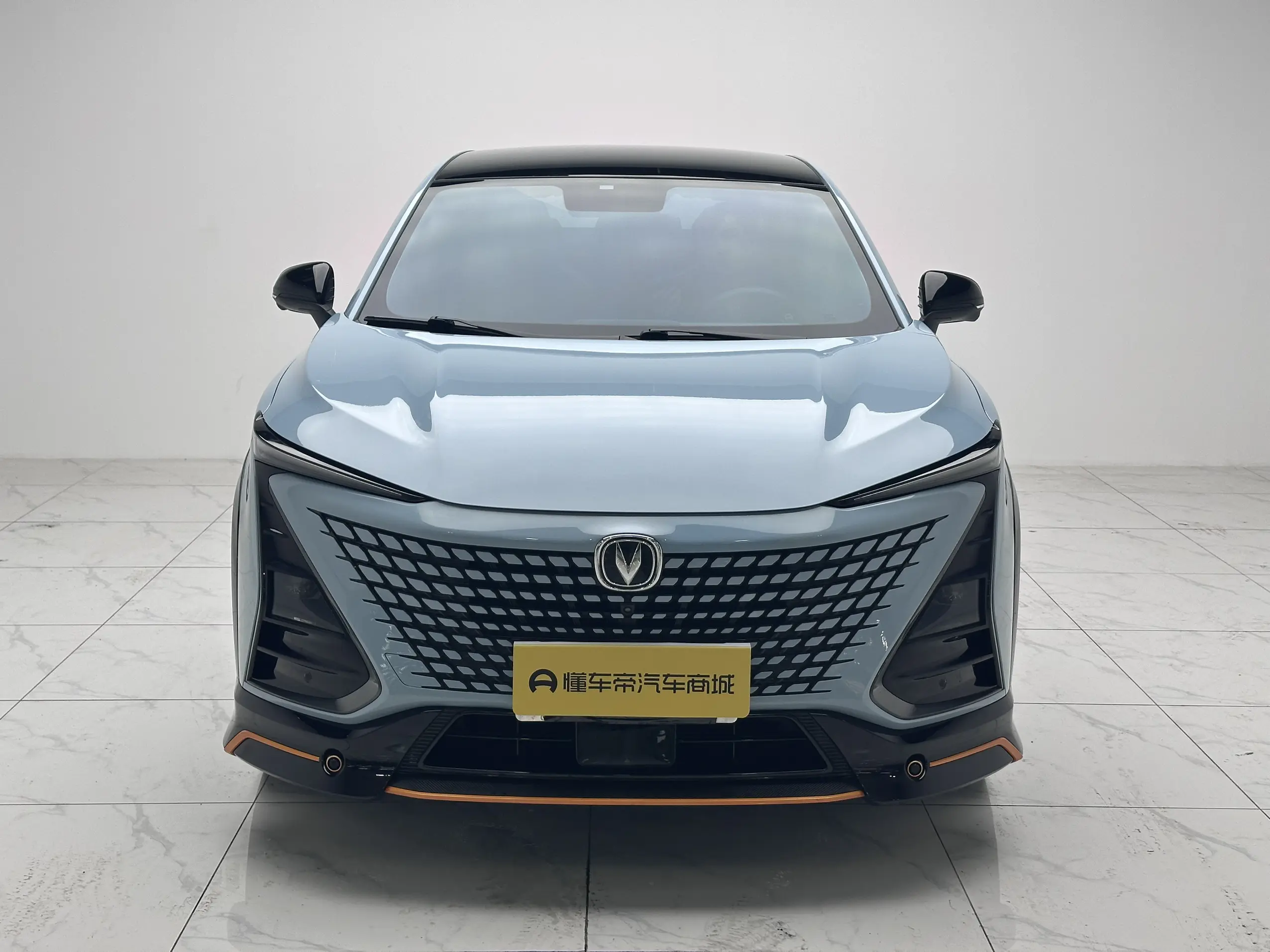 Changan UNI-T  из Китая