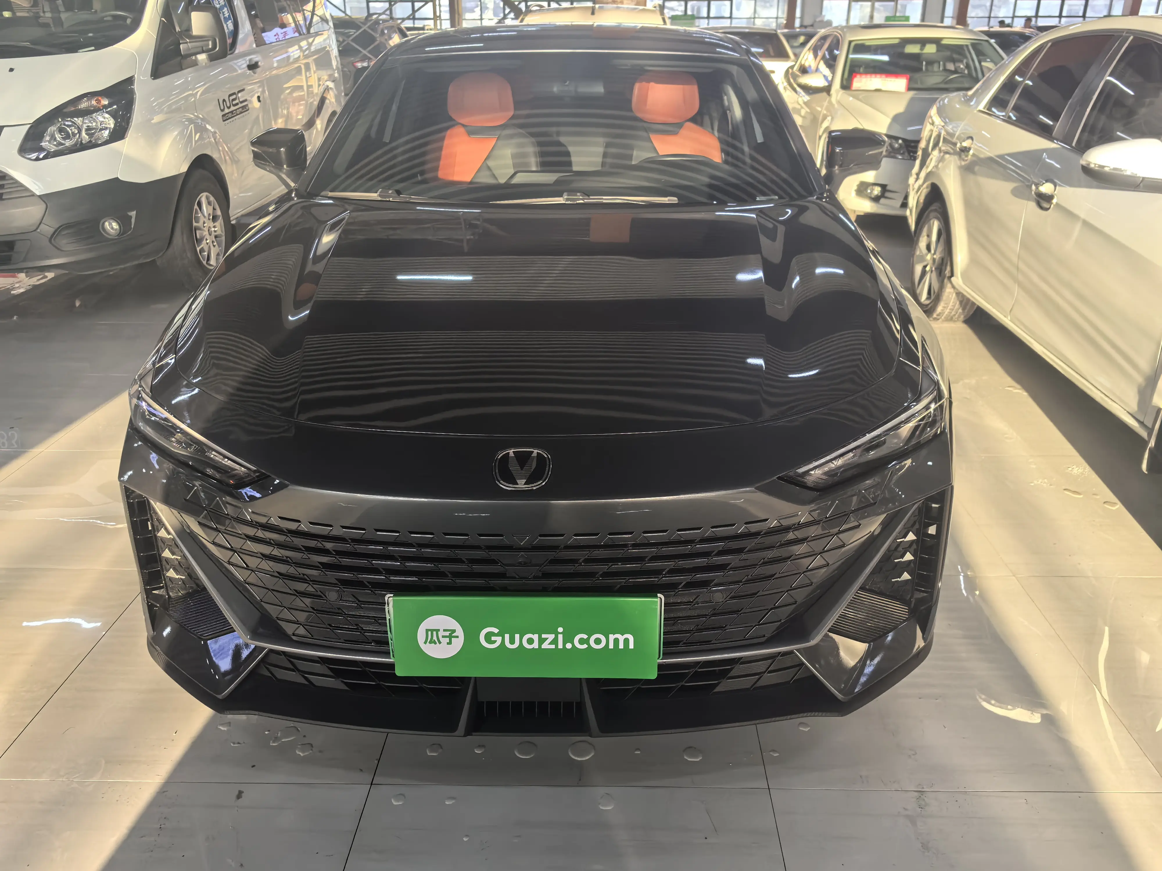 Changan UNI-V  из Китая