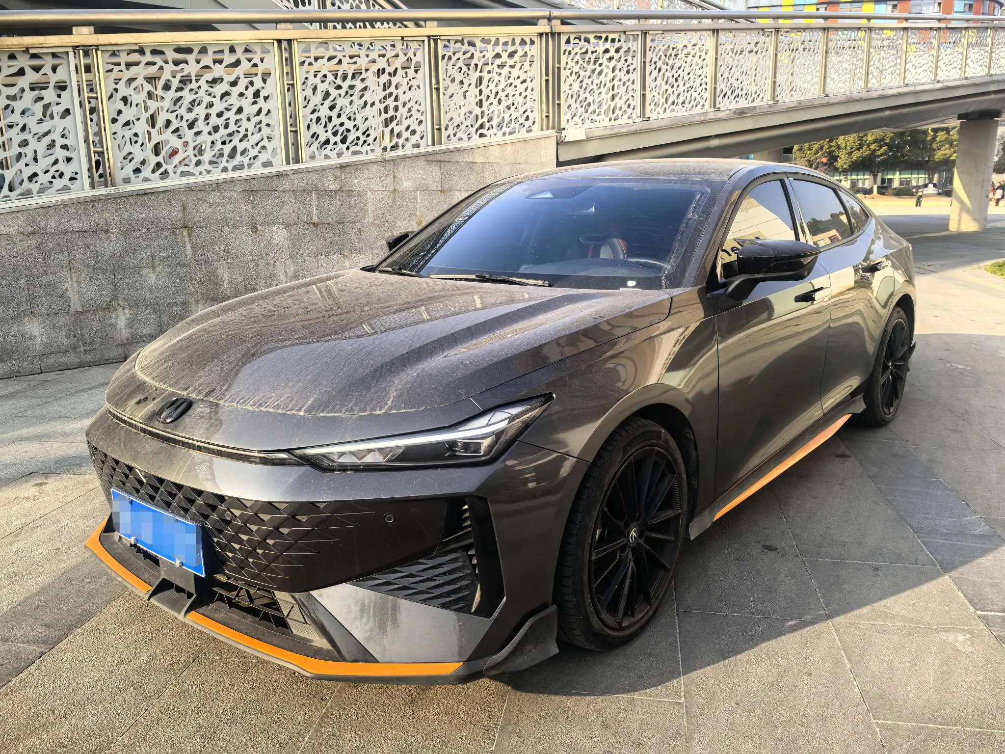 Changan UNI-V  из Китая